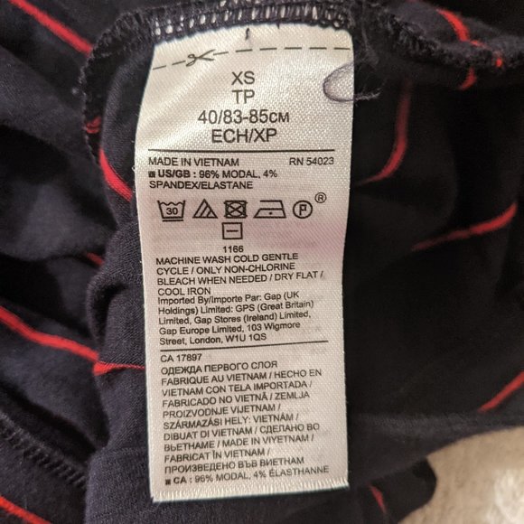 Banana Republic Striped T-Shirt - Picture 4 of 4